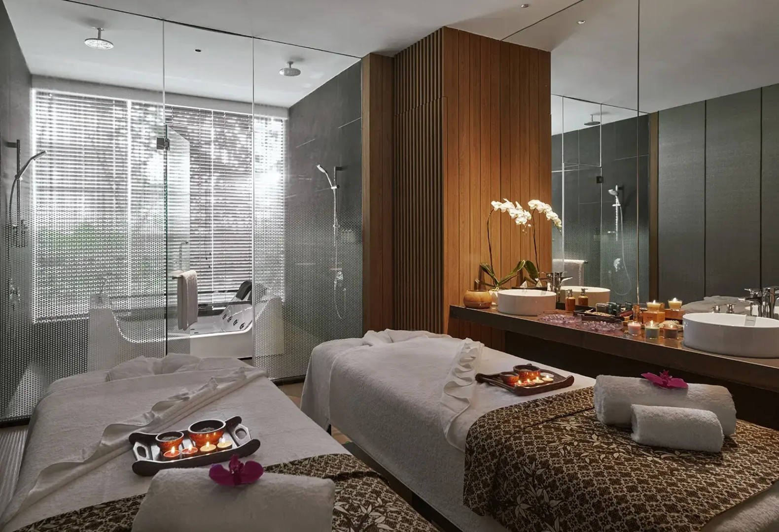 Отель PARKROYAL COLLECTION Kuala Lumpur