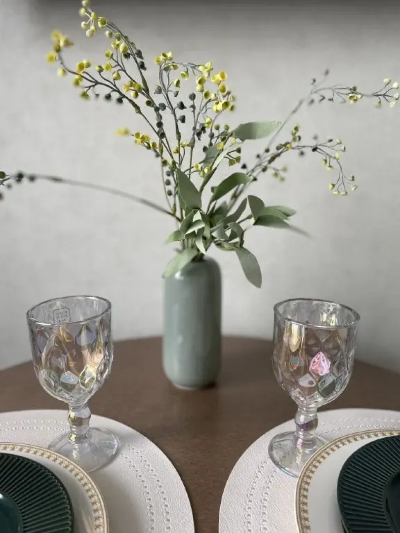 Апартаменты Времена года в Центре города Июнь