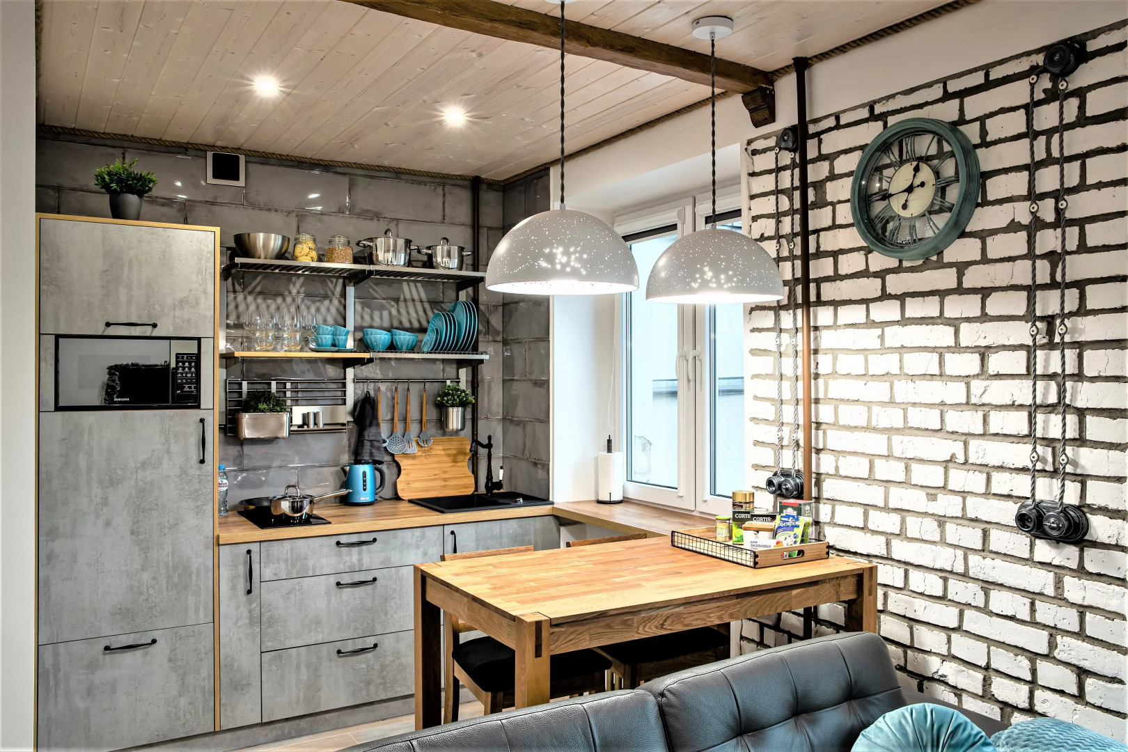 Апартаменты InterLoft 2 City Center Free Parking Wi-Fi 100/50 Smart TV