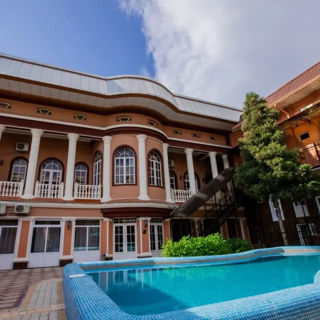 Отель Art House