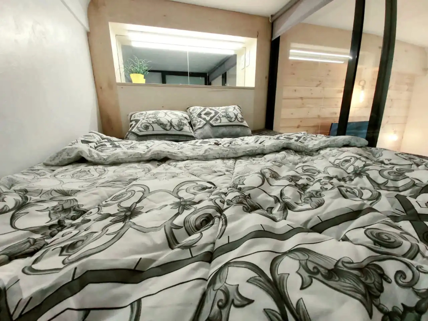 Апартаменты Лофтстудия на улице Бабушкина 57