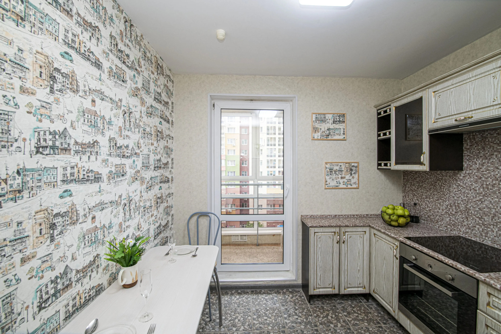 Апартаменты SunSet на Сахарова