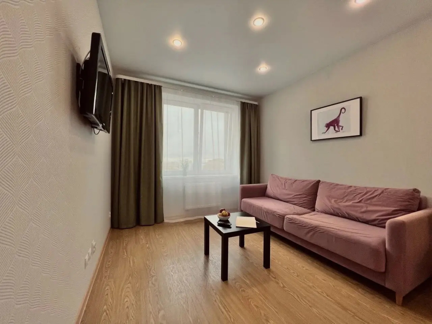 Квартира 2-к Квартира на Тургенева 8