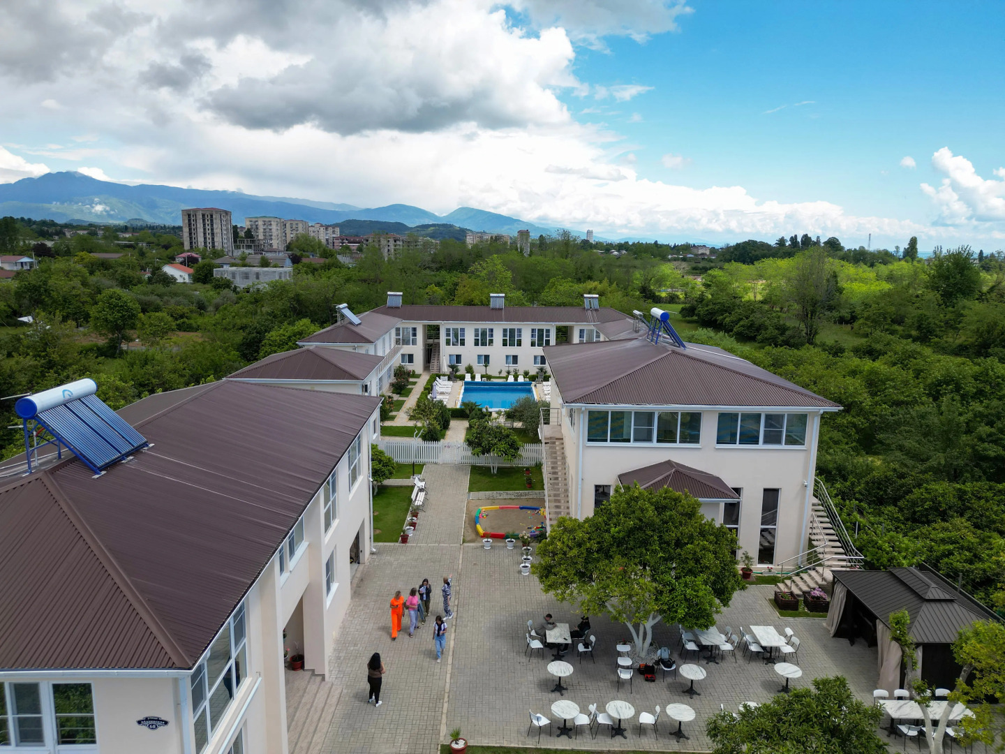 Отель «FAMILY RESORT BAMBORA»