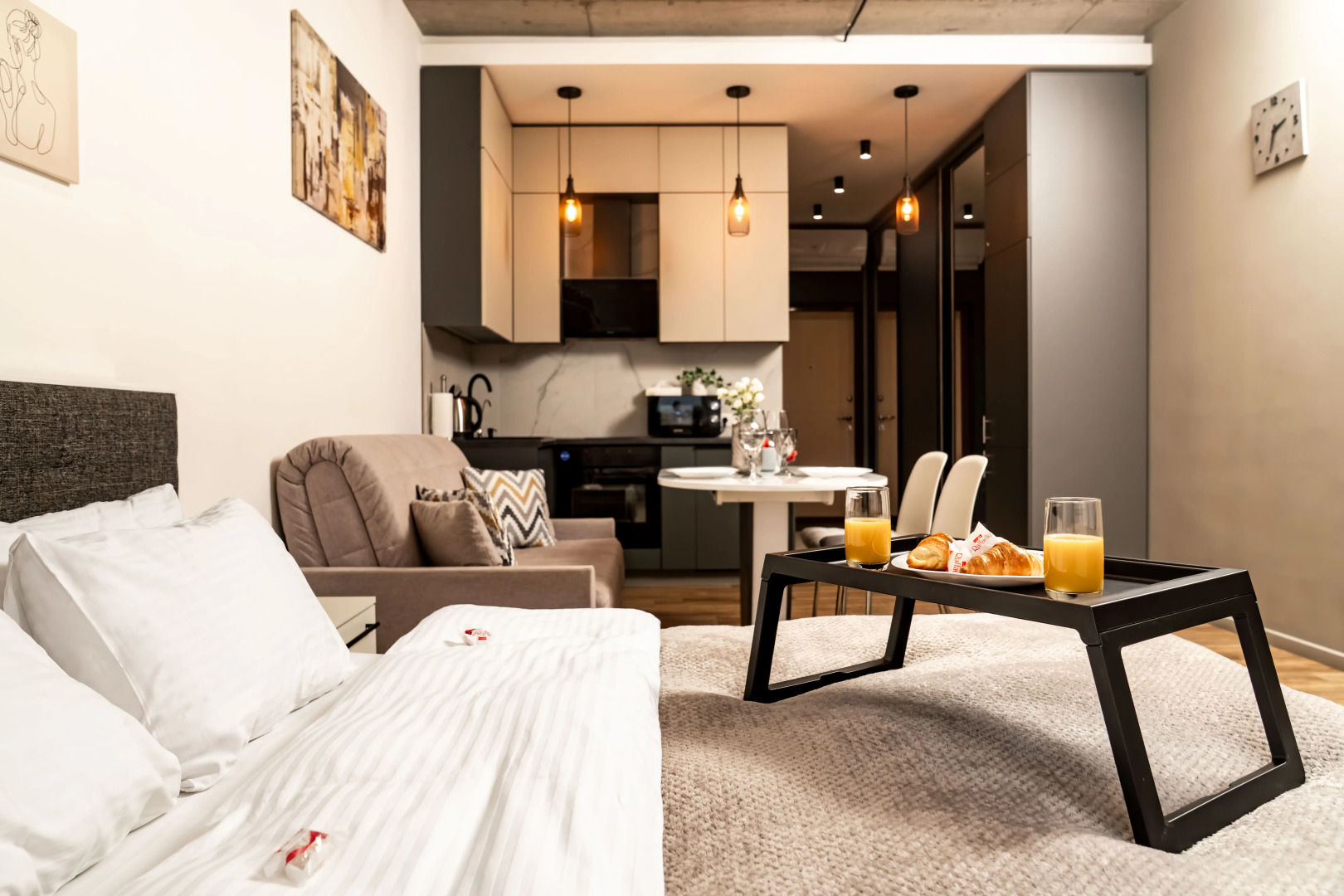 Апартаменты SKY INN Color Grey