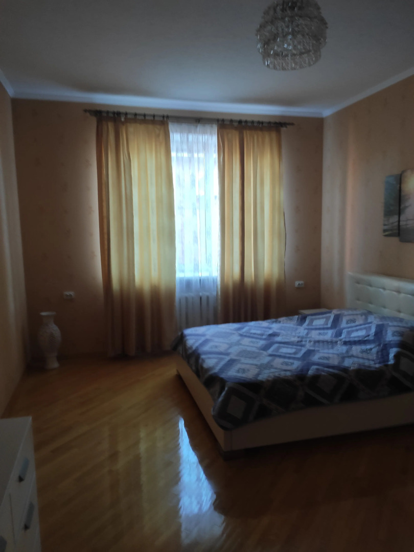 Частный дом на Крутой