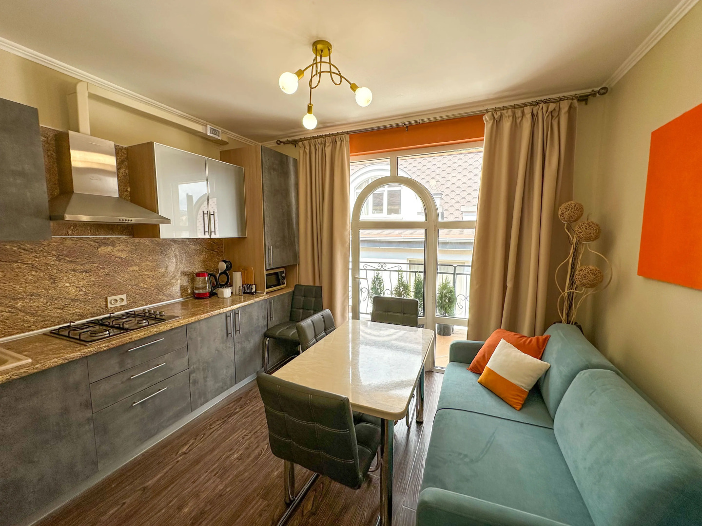 Апартаменты Перелетная 22