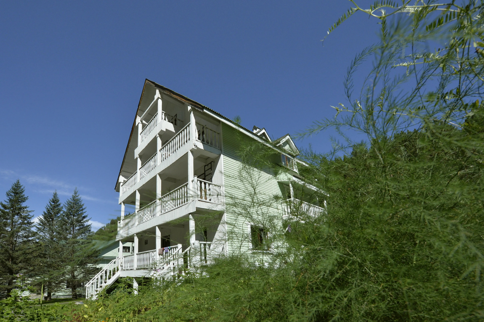 Отель ГК Ареда 1 - Mountain