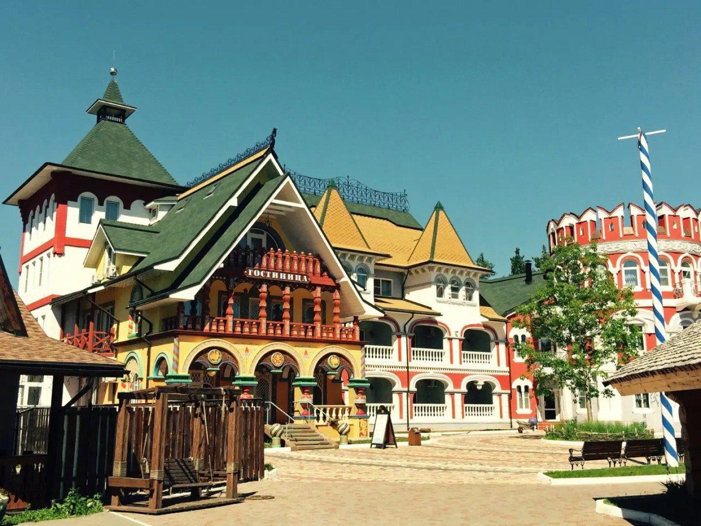 Отель В некотором царстве