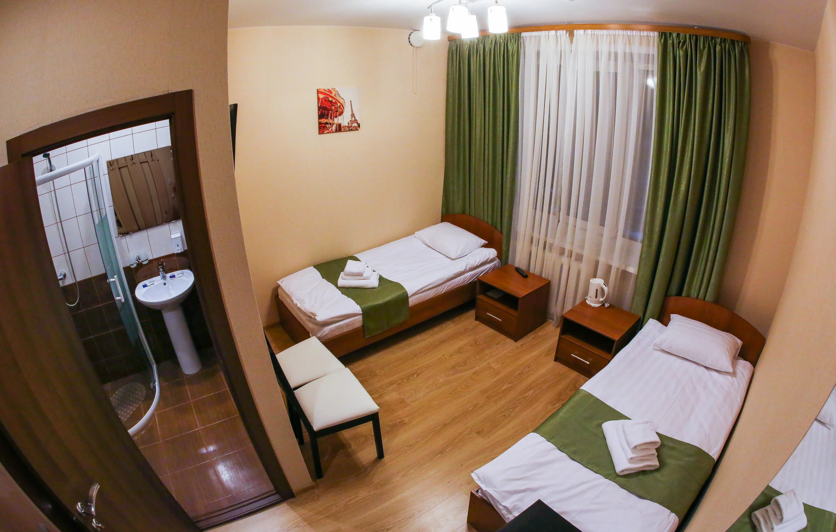 Отель Глобус