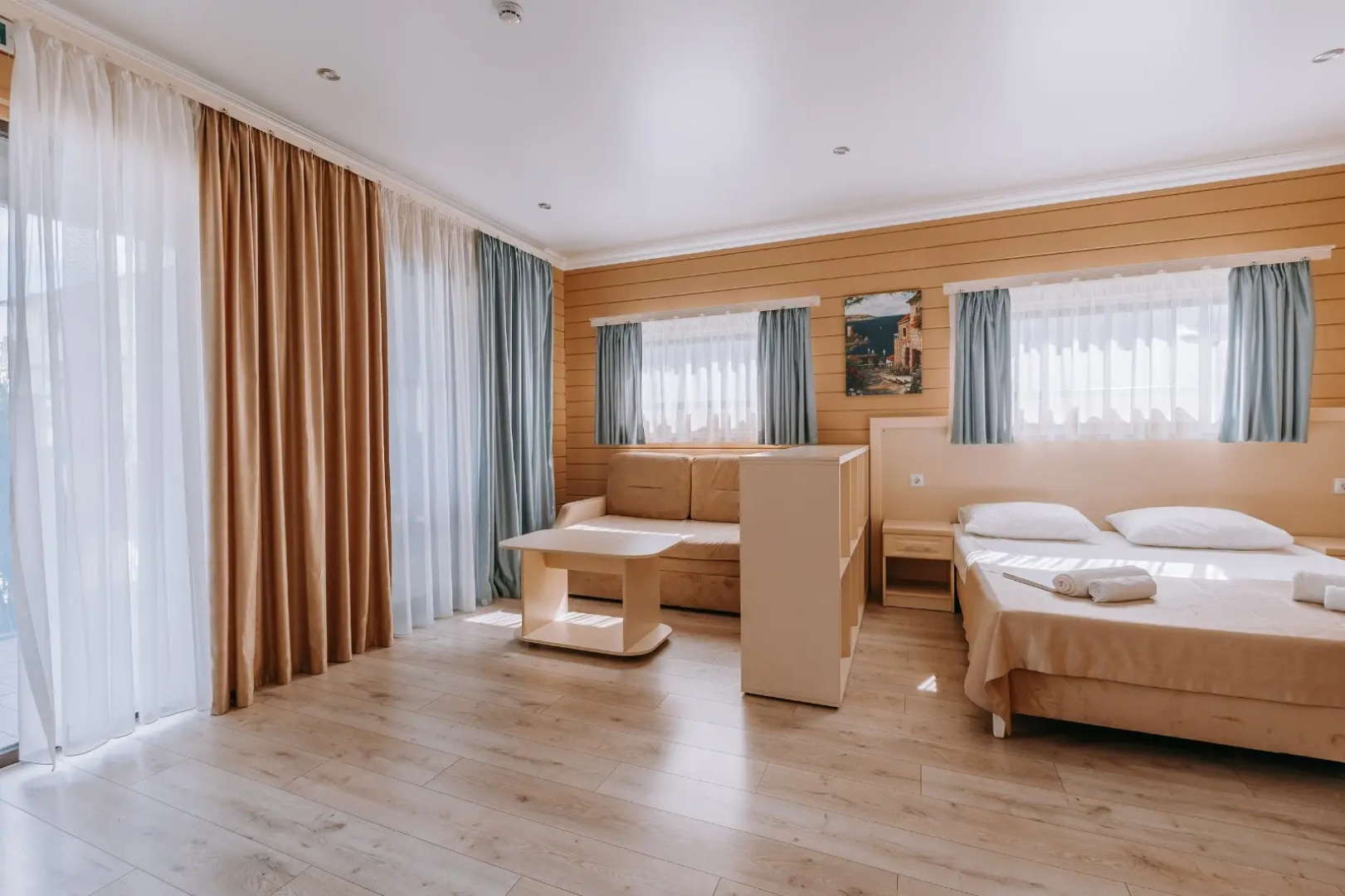 Отель Горгиппия