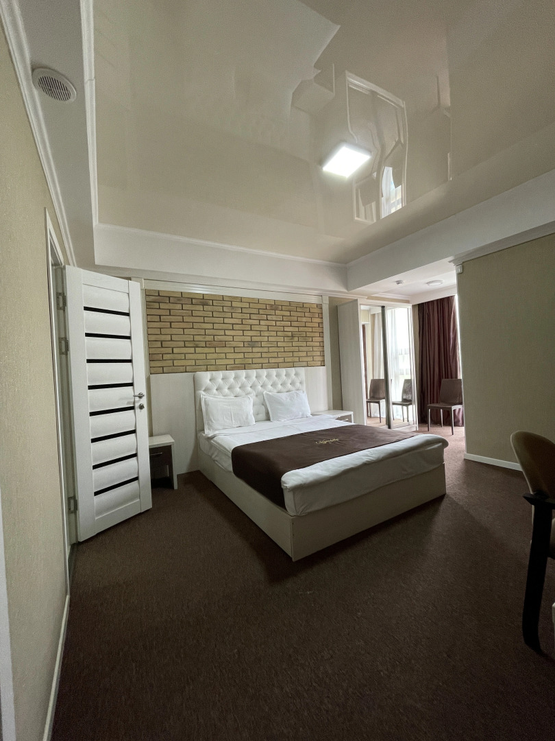 Отель Vzmorie De Luxe