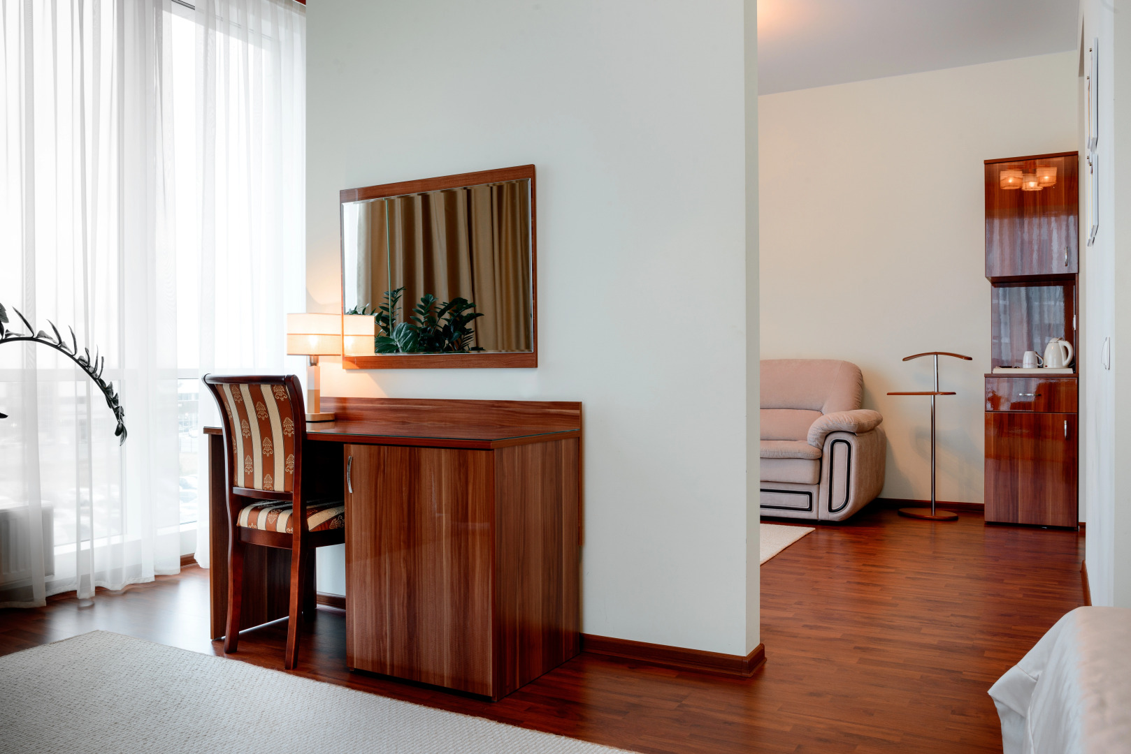 Отель Метрополис