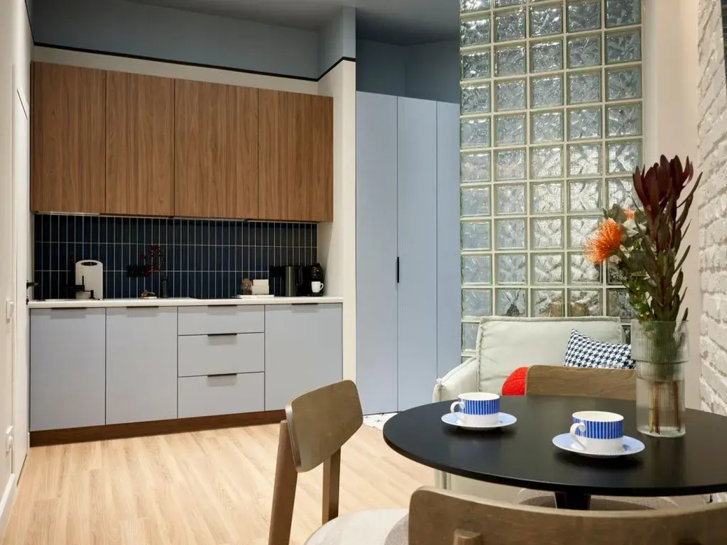 Квартира Уютная студия с дизайнерским ремонтом