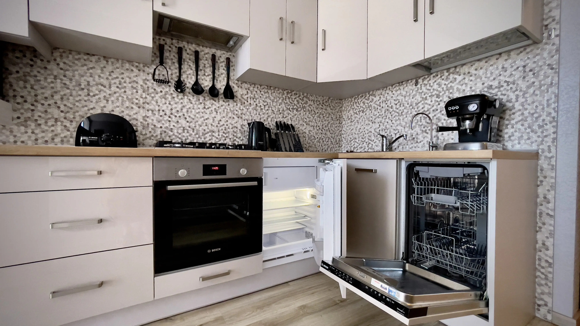 Квартира на Автомобилистов 3