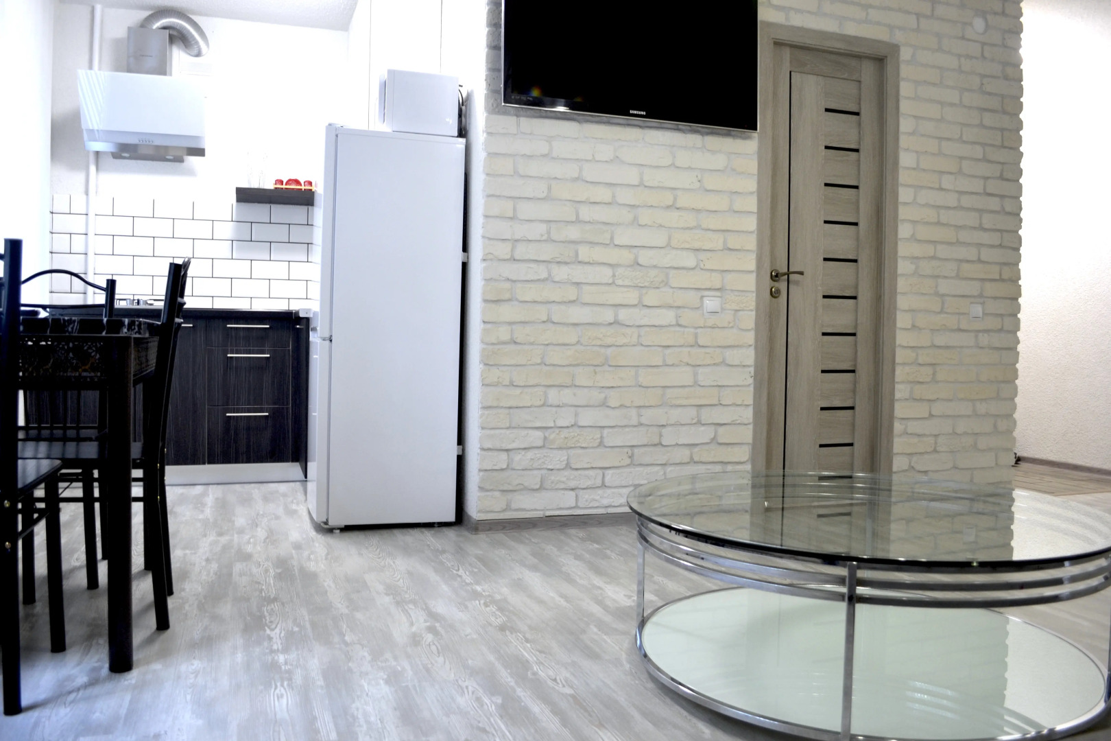 Апартаменты Лесопильная 68