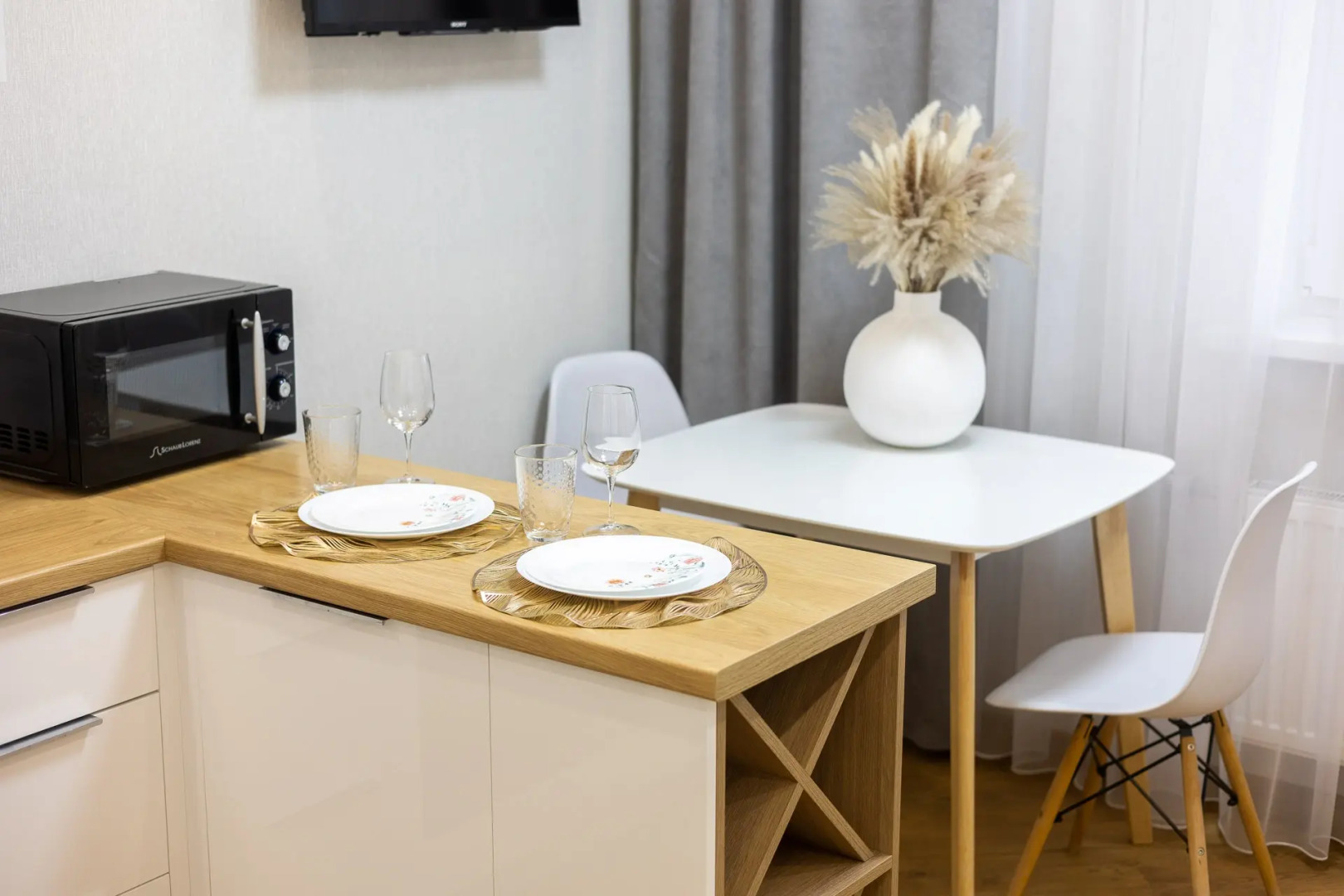 Квартира Дизайнерская Двухкомнатная в Районе Лебяжий