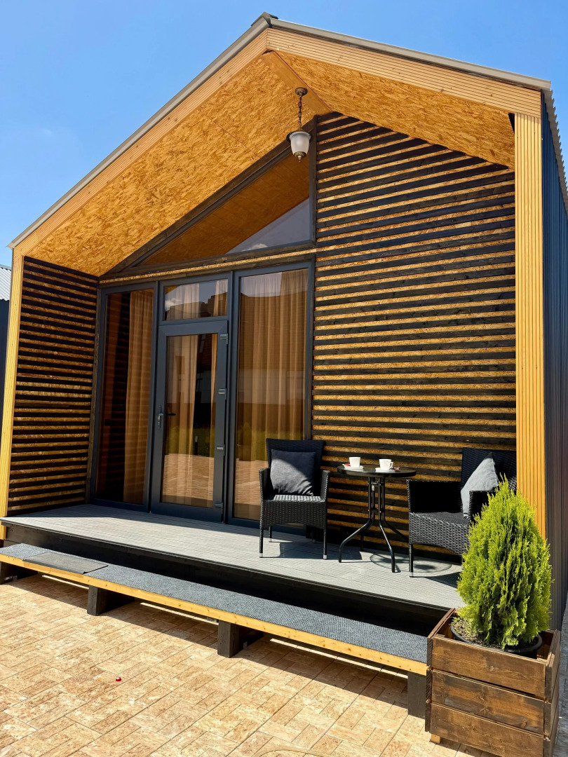 Частный дом AURA уютный домик с двумя кроватями