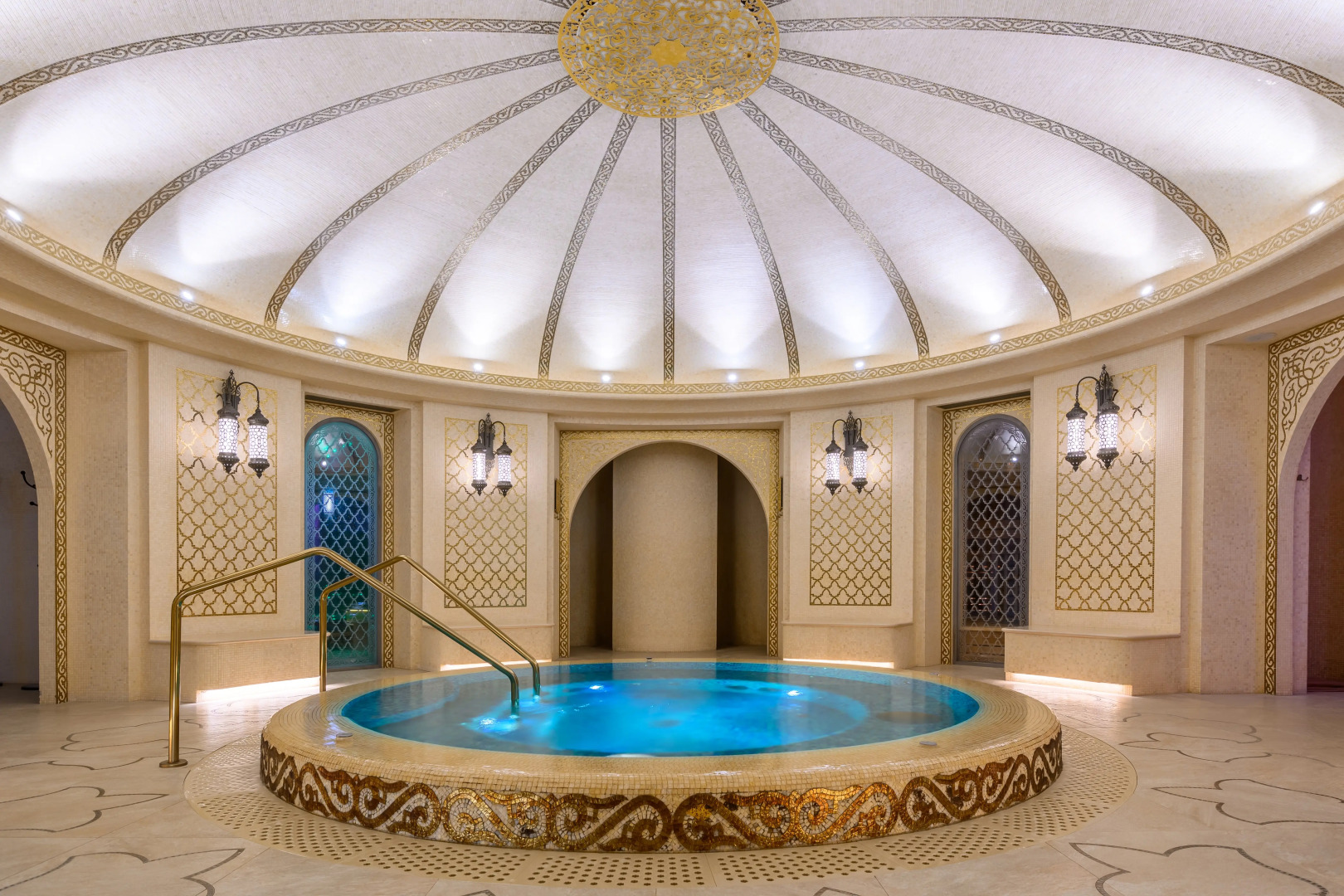 Гостиница Кол Гали