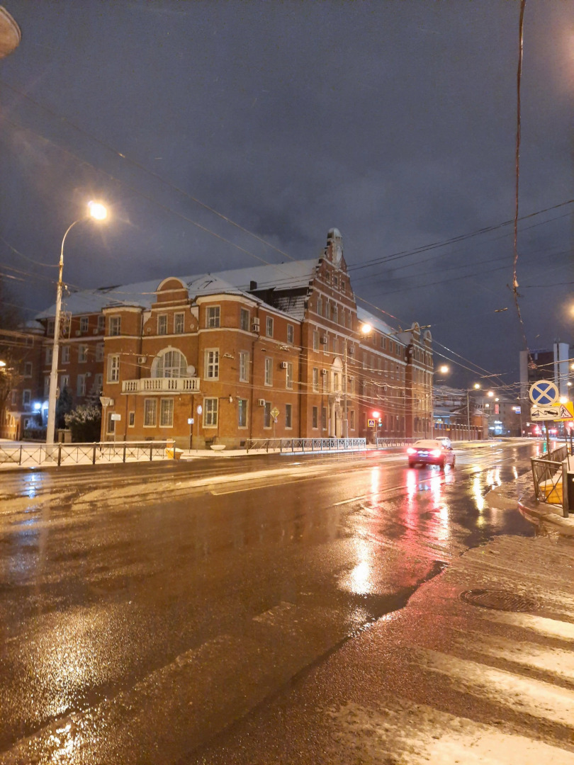 Апартаменты Хорошая 2к Квартира в Самом Центре