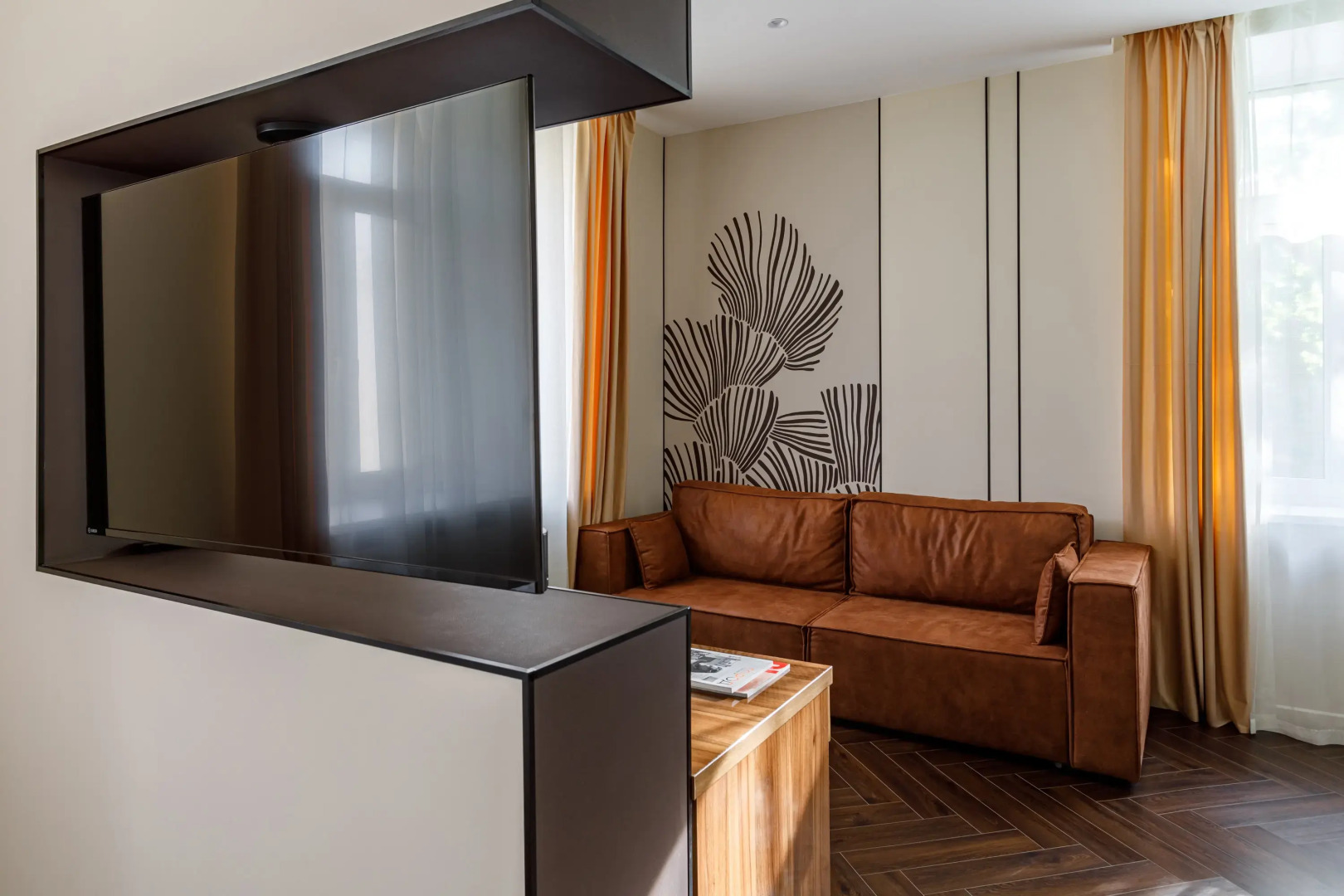 Отель Луна и лотос