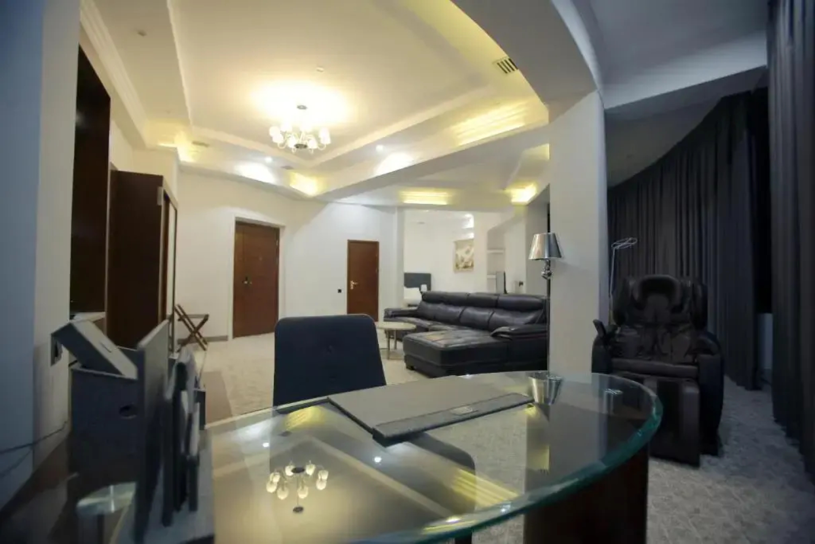 Parliament Palace Hotel