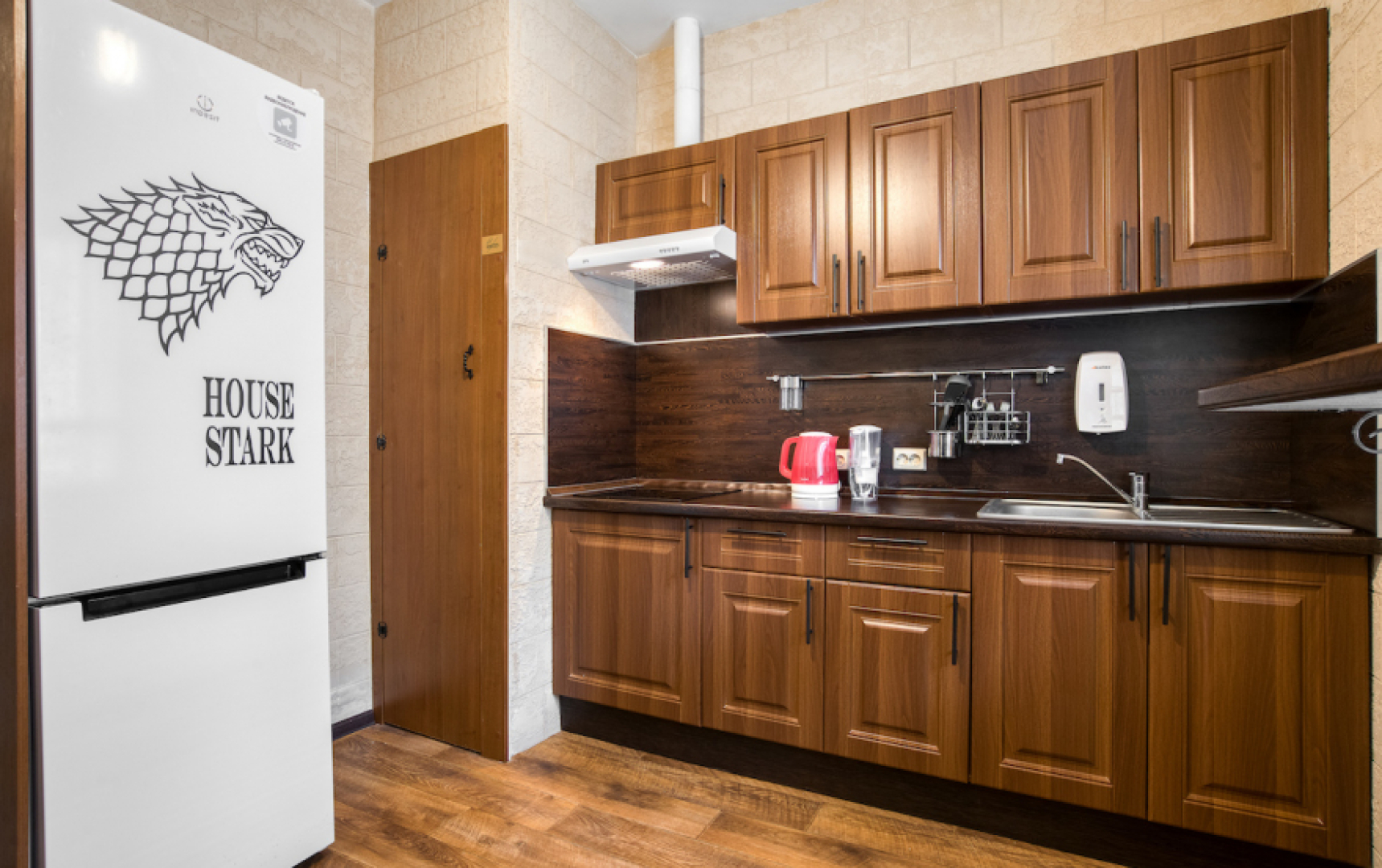 Отель Винтерфелл  Старый Арбат