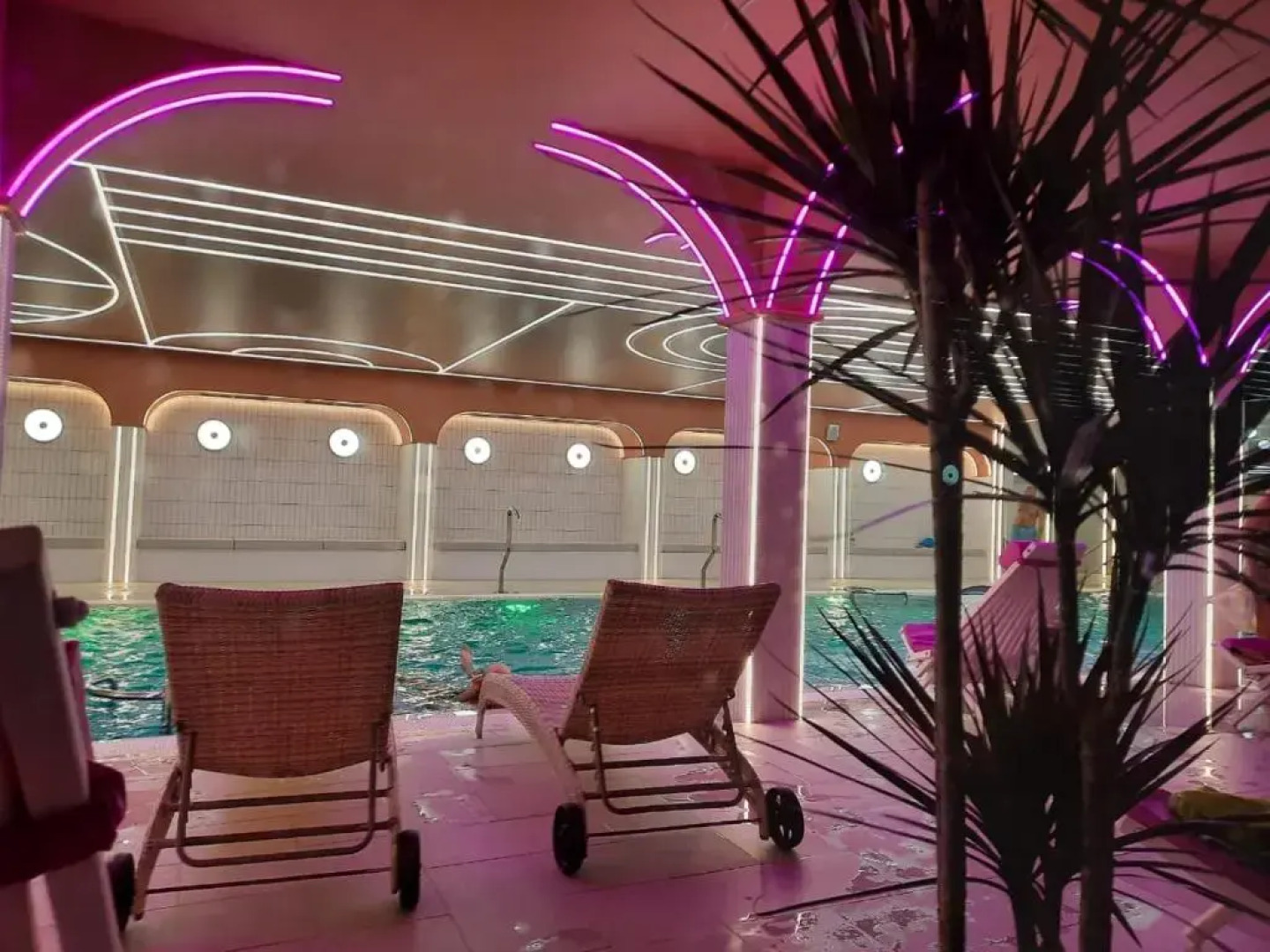 Квартира и Baden-Baden морской бассейн SPA