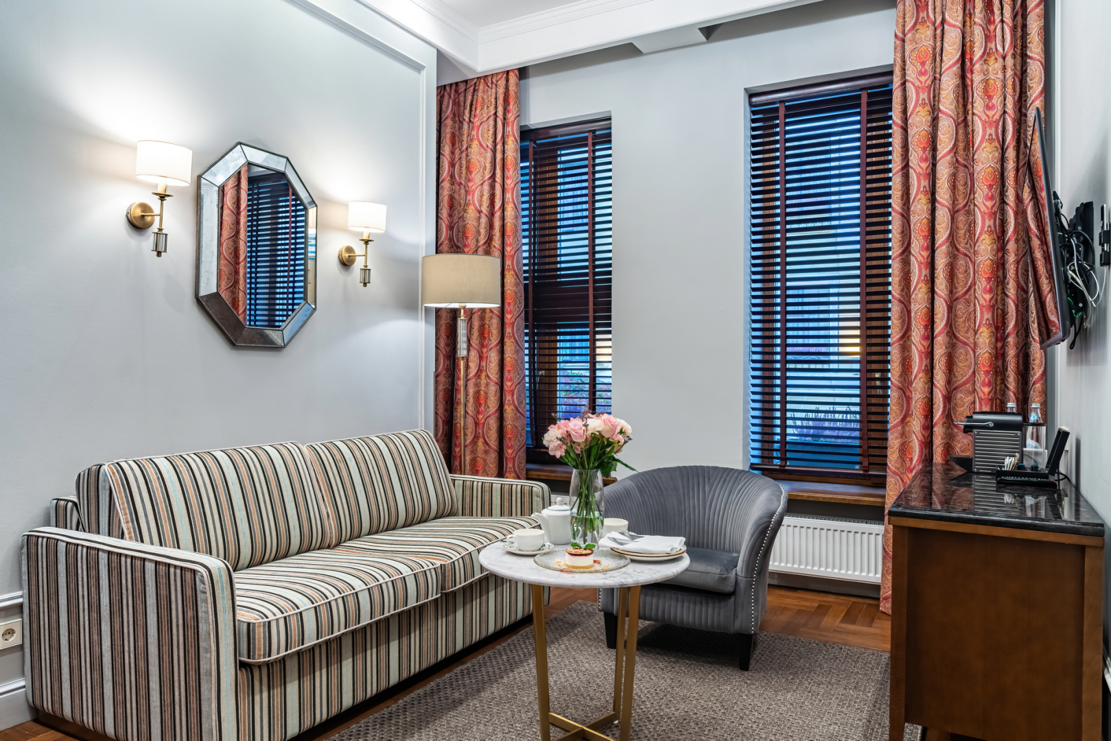 Отель Гельвеция