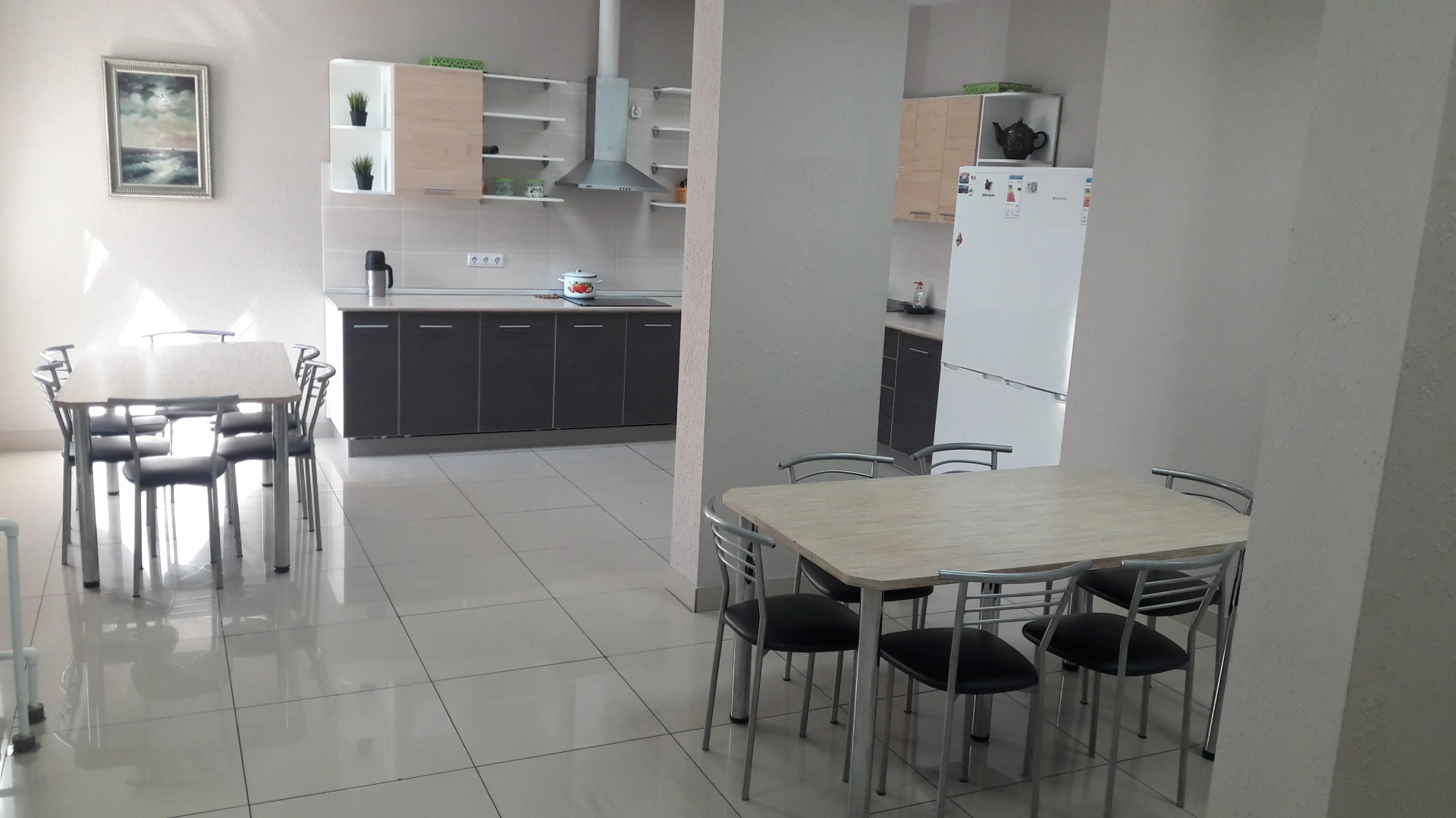 Хостел Happy House на Холмогорова