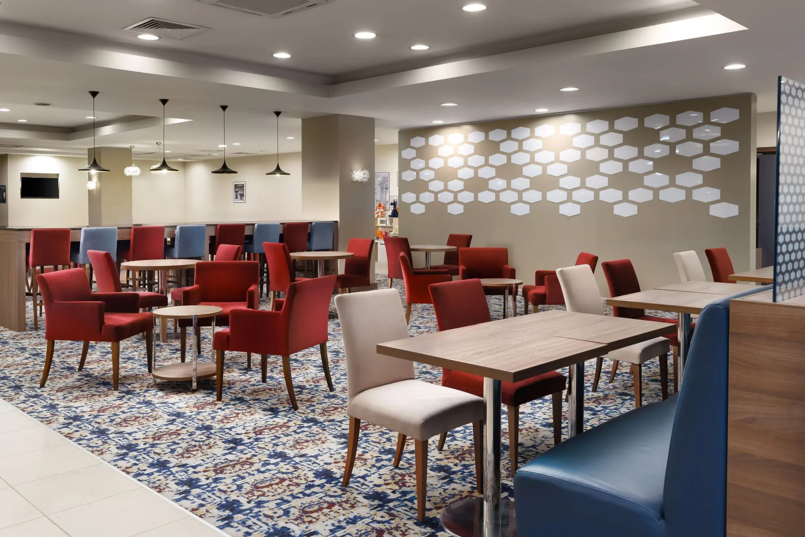 Отель Hampton By Hilton Москва Строгино