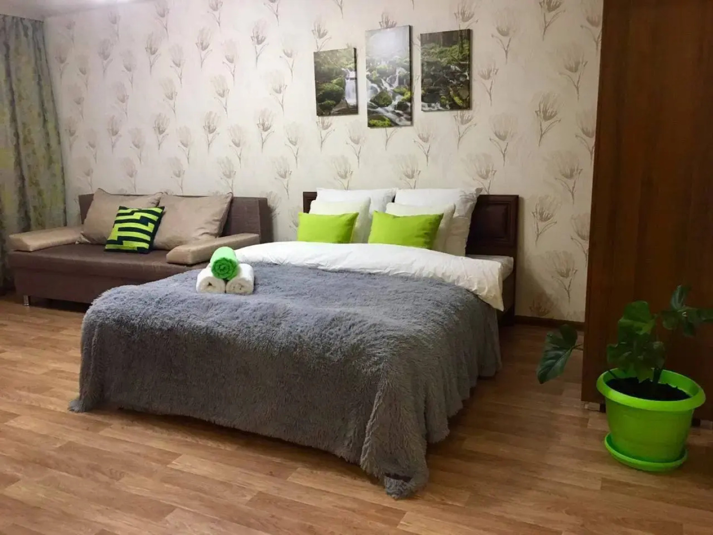 Апартаменты Welcome Home на Республики 146