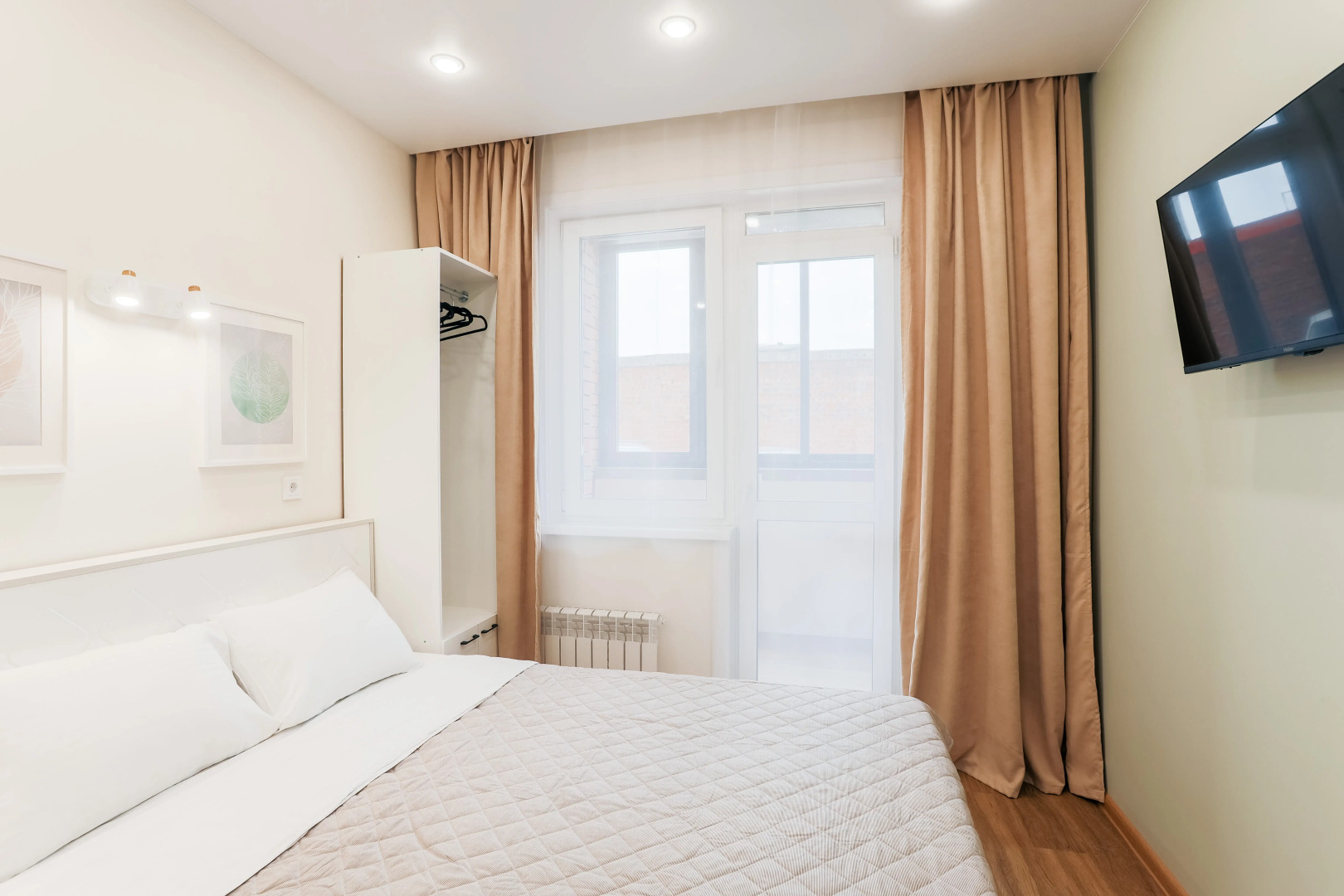 Апартаменты Гармония возле Аэропорта на 2 Гостей