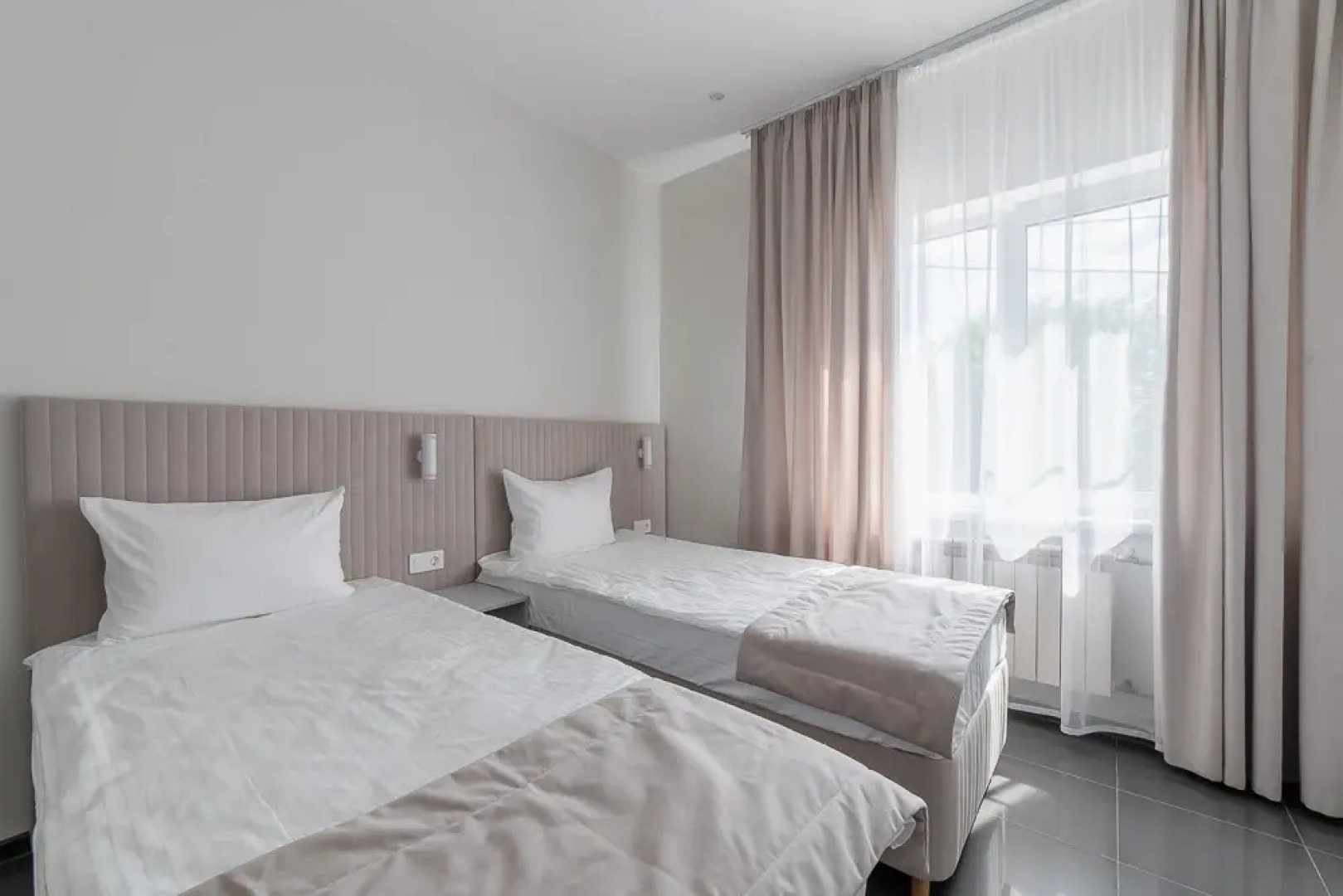 Апартаменты на Коммуны 2