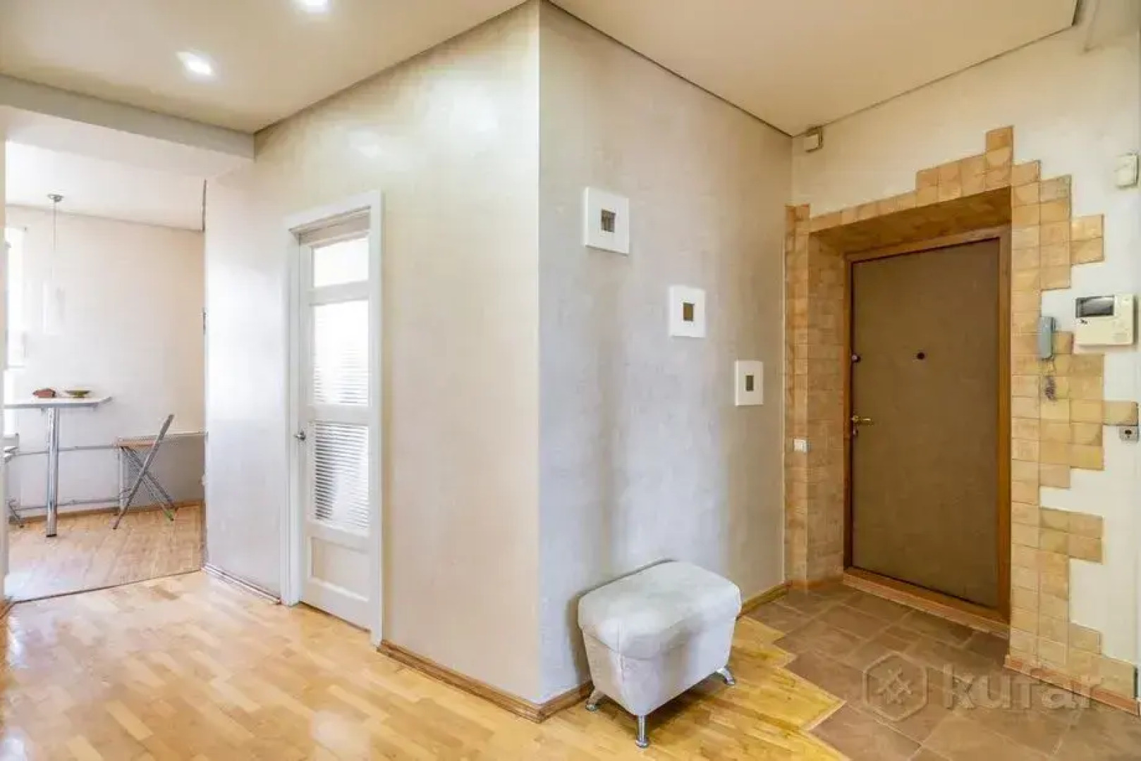 Апартаменты Большая шикарная двушка в самом центре Минска (ГУМ)