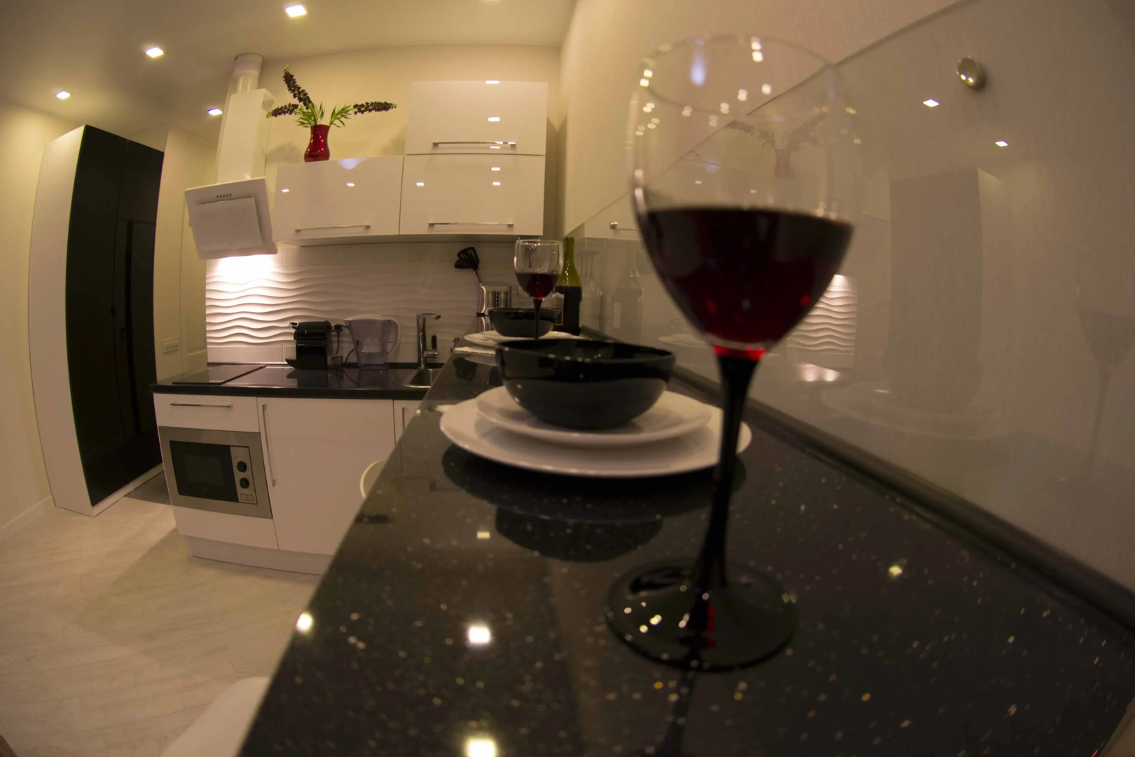 Апартаменты High Tech