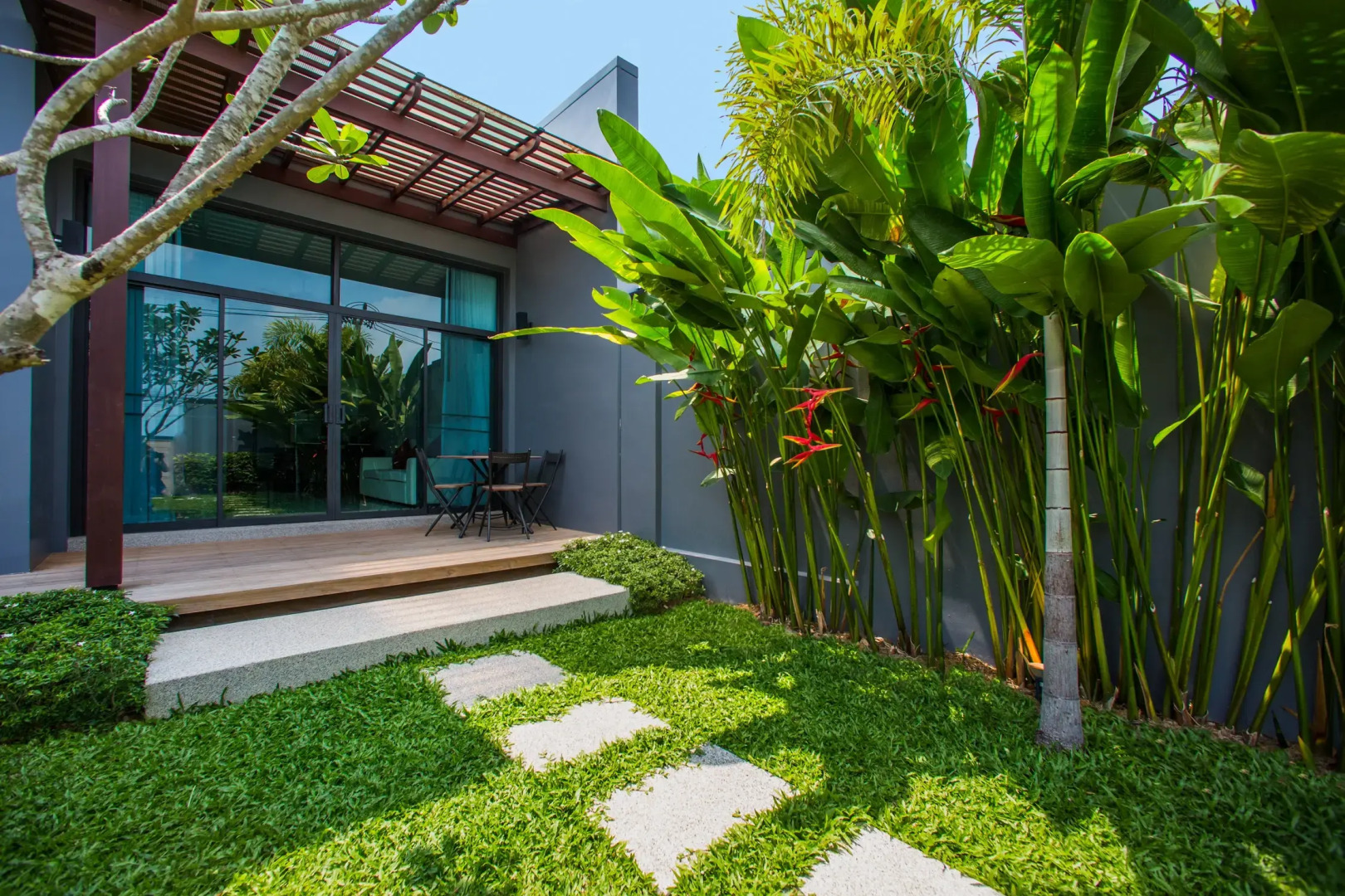 Вилла Miriama 2 Bedroom Near Naiharn Beach