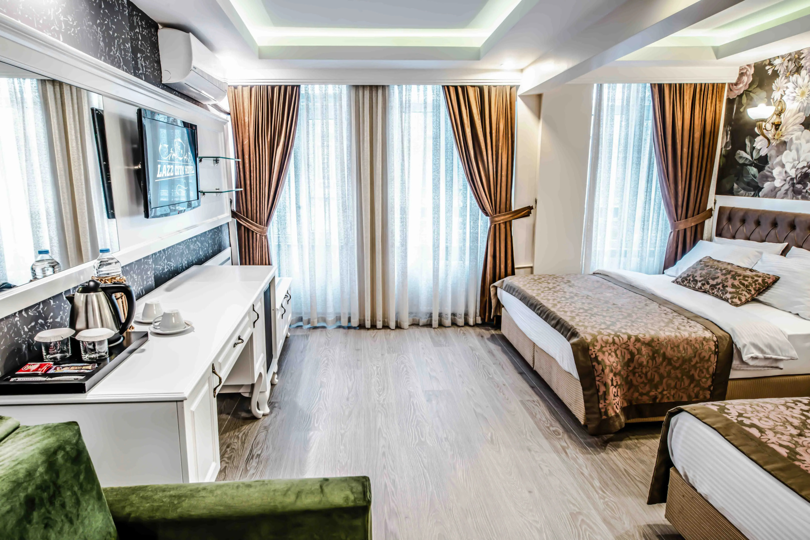 Bed&Breakfast Lazz City Hotel