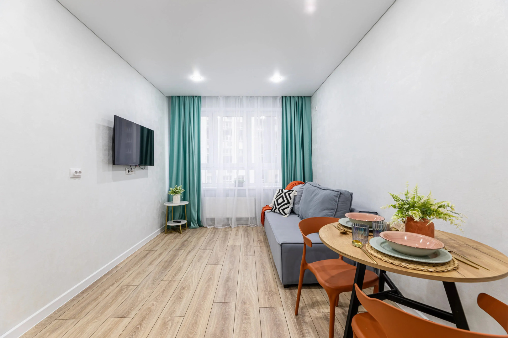 Апартаменты TatAparts Ласточка Стильная Евродвушка рядом с Метро