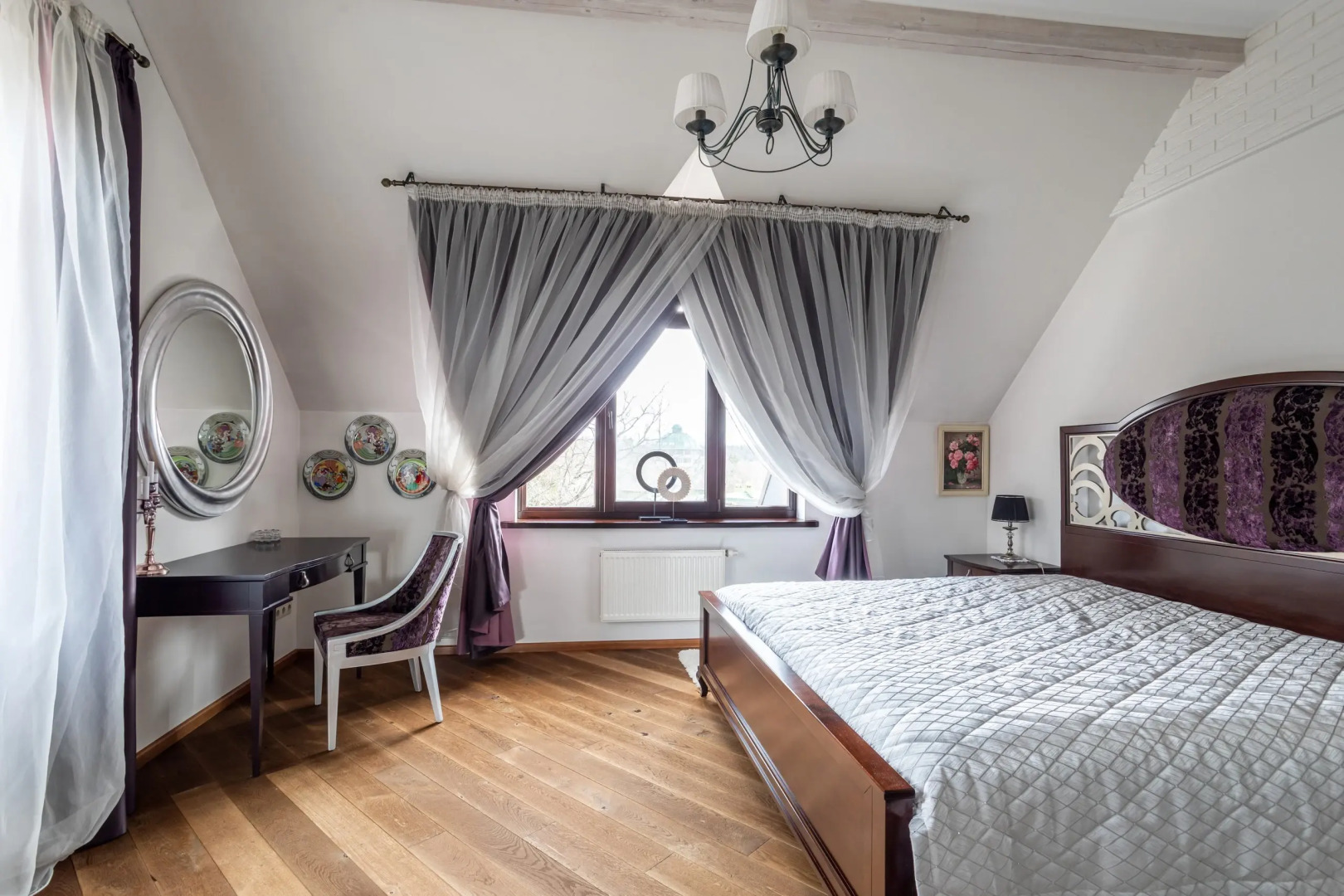 Квартира трёхкомнатная BookingApart с дизайнерским ремонтом в самом центре Светлогорска