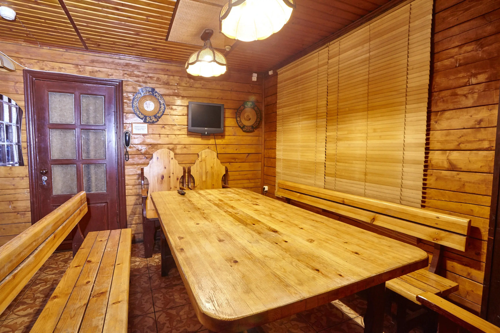 Отель Белое и Черное