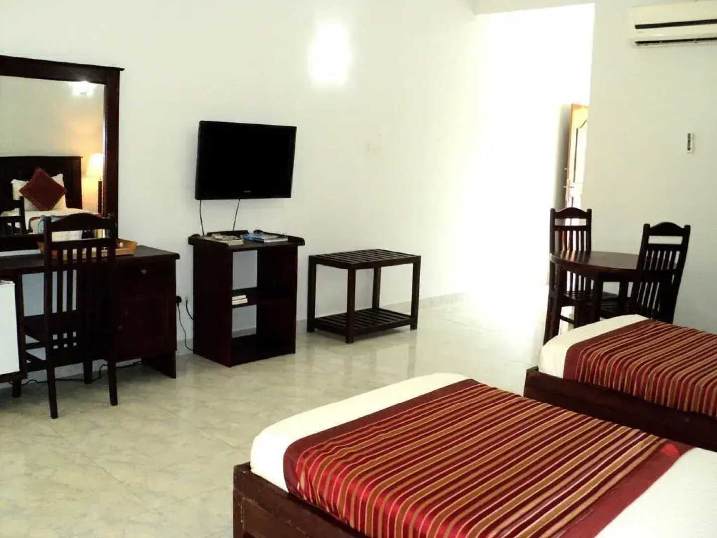 Отель Sea Lotus Park