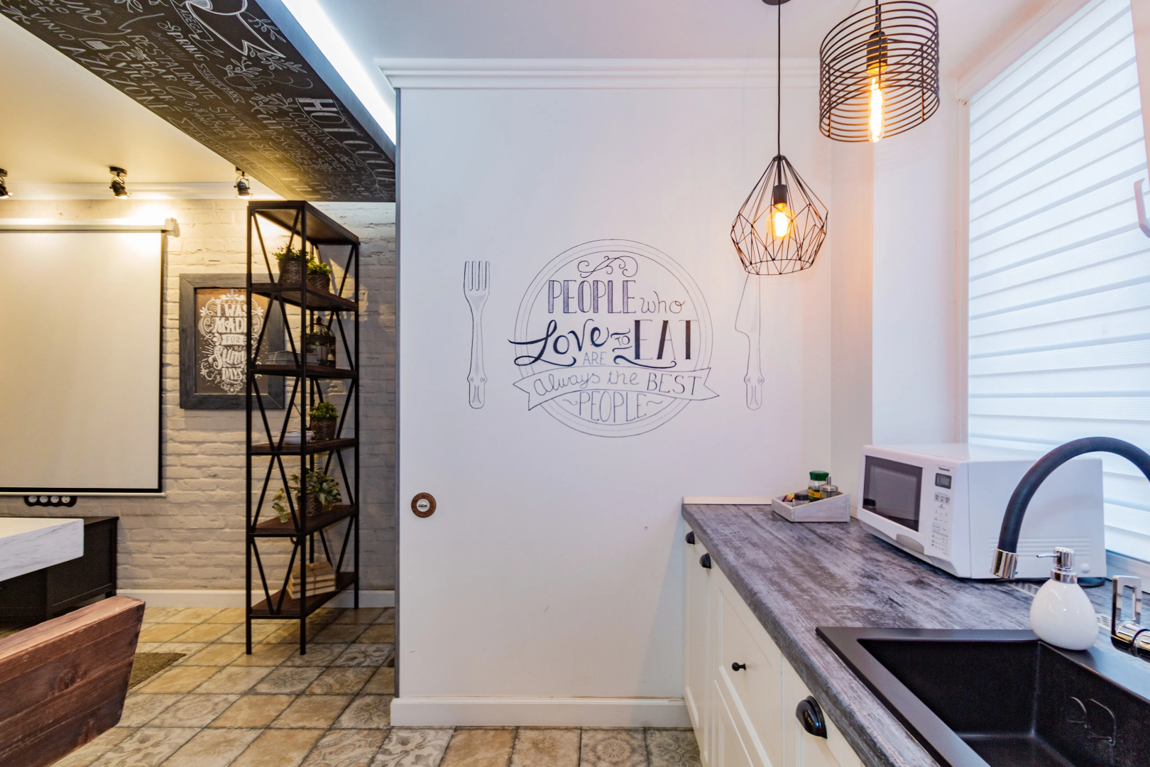 Loft Apartments с пректором и терассой