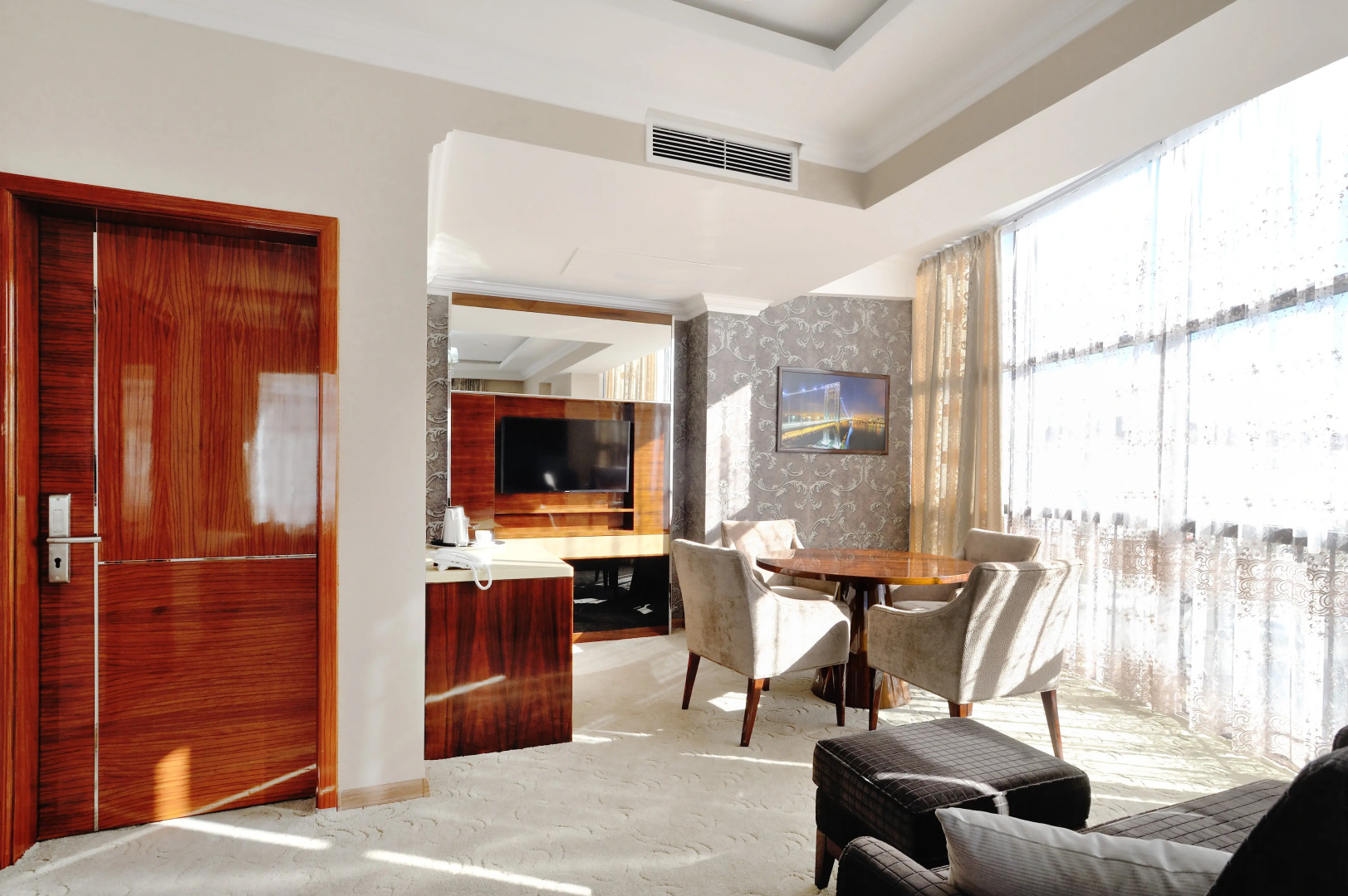 Отель Royal Riz