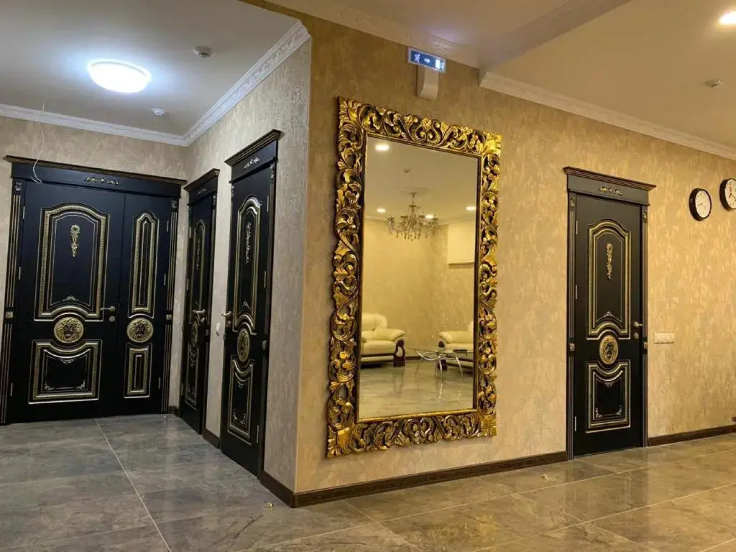 Отель Империя