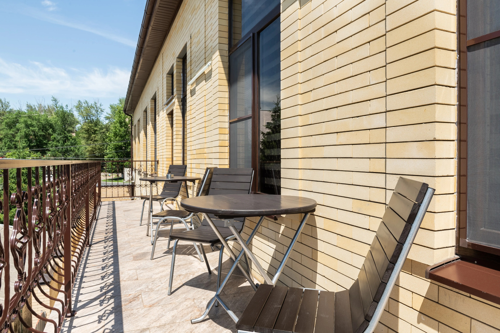 Отель Меридиан