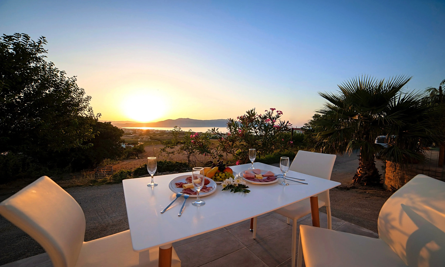 Вилла Cretan Sunset Heated Pool