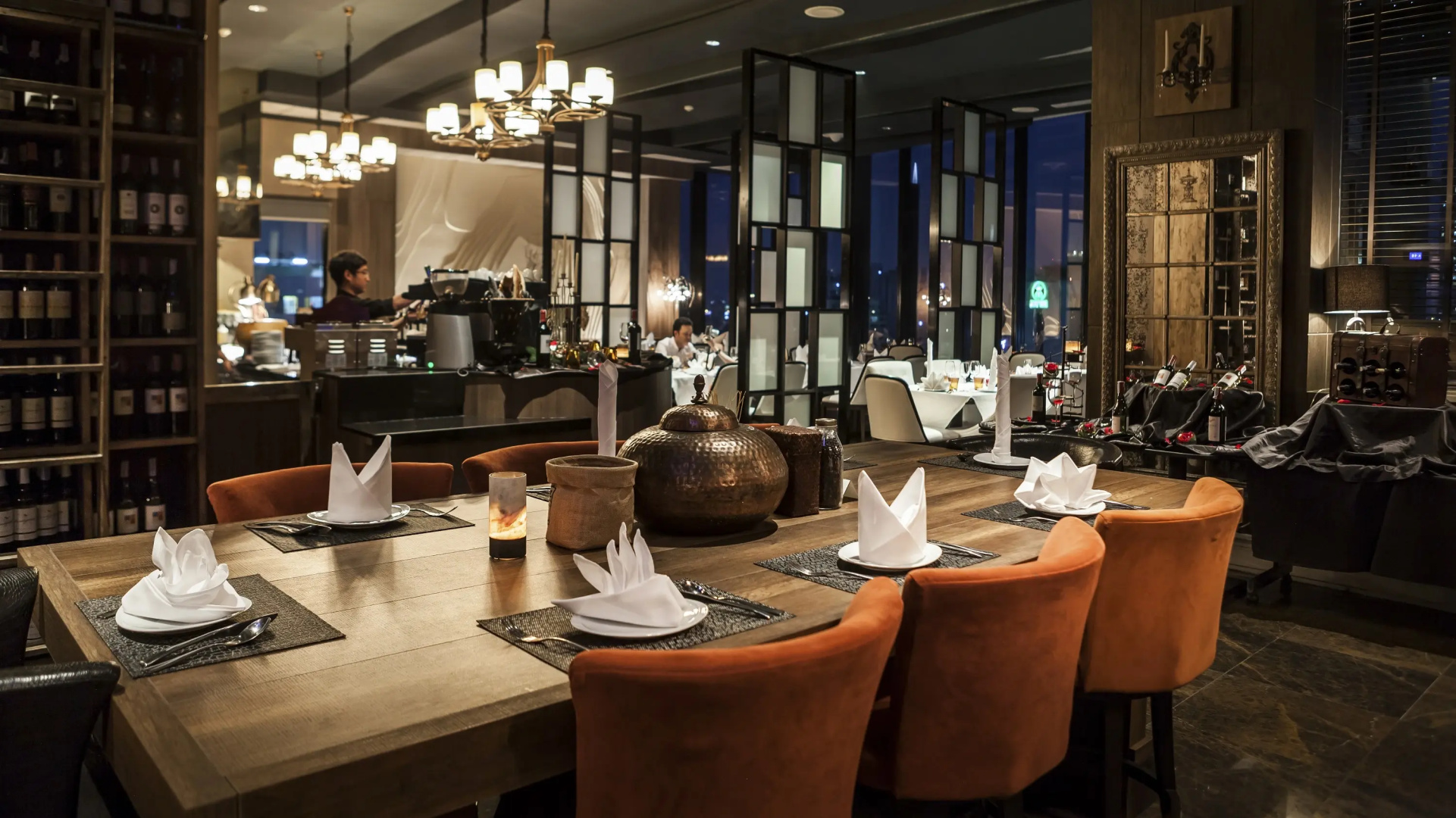 The Continent Hotel Sukhumvit / Asok BTS Bangkok by Compass Hospitality