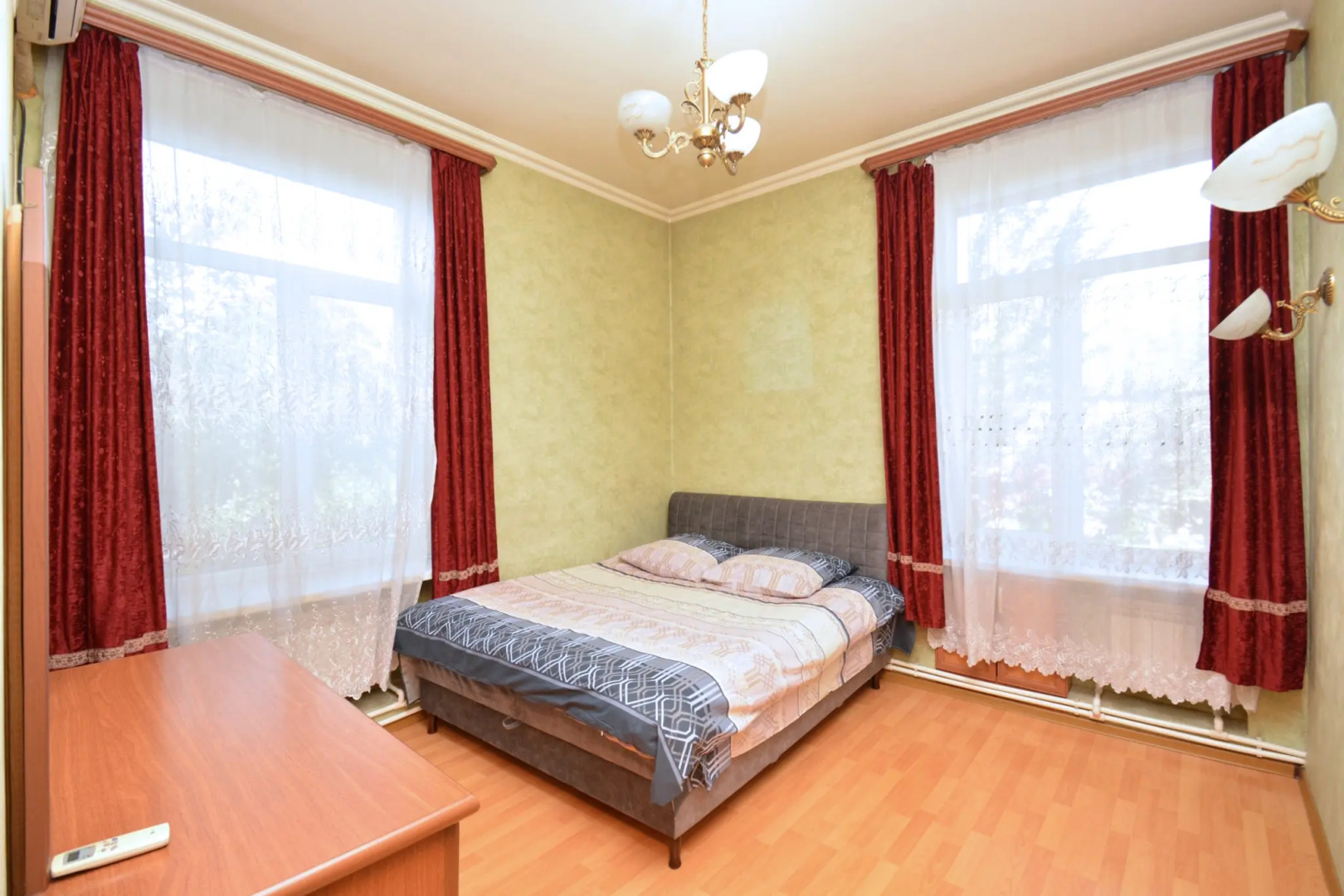 Квартира Metro apartments