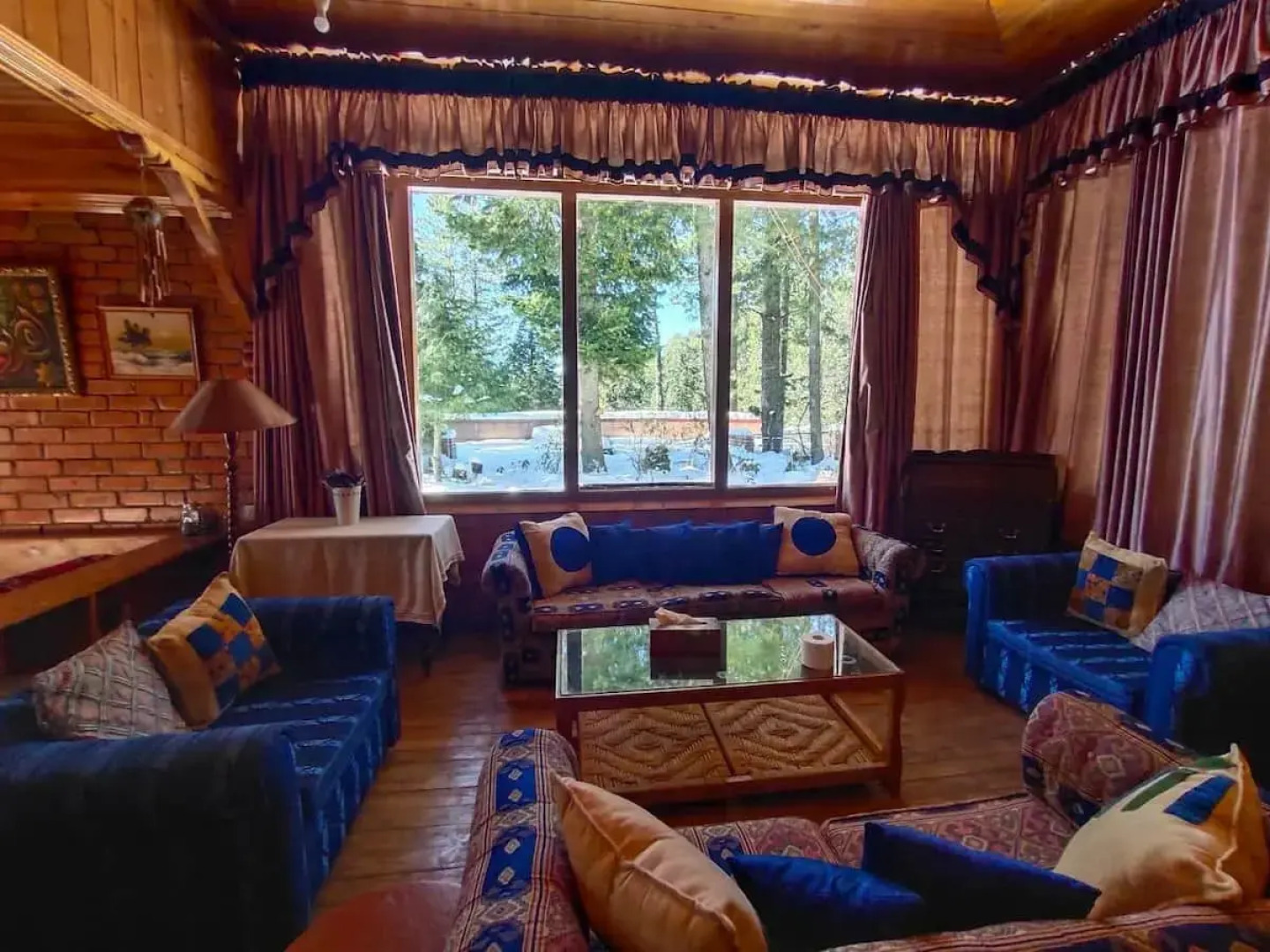 Вилла Camp on Beautiful Toddy Pond